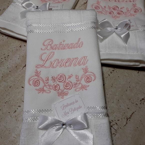 10 Lembranças de Batizado Personalizada Floral