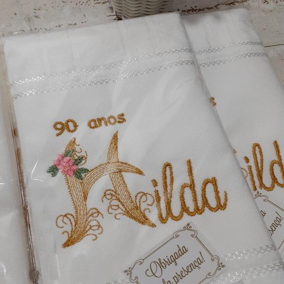 10 Lembrancinhas de Aniversário 90 Anos Toalha Bordada