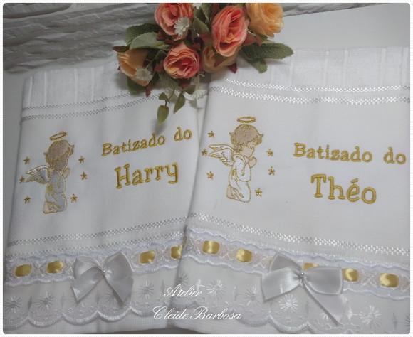 2 Toalhas de Batizado para Gêmeos