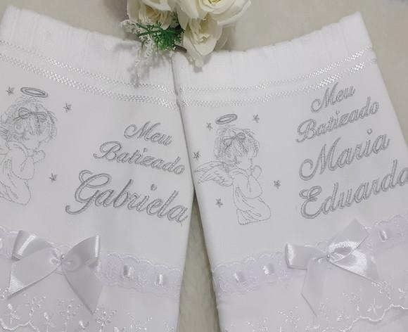 2 Toalhas de Batizado Personalizada para Gêmeas