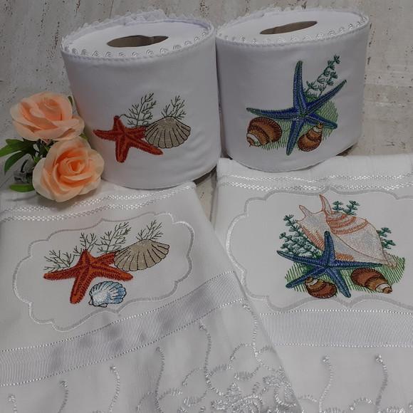 2 Toalhas de Rosto Bordada e 2 Porta Papel Higiênico