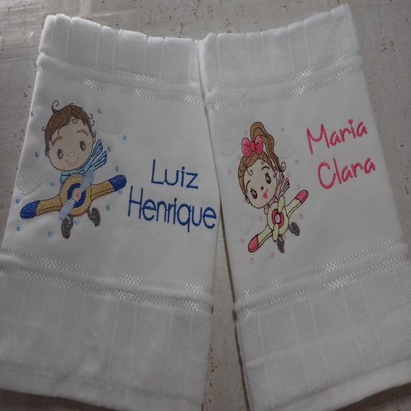 2 Toalhas Escolar Bordada Aviadores