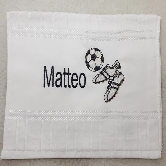 2 Toalhas Escolar Bordada Personalizada Futebol