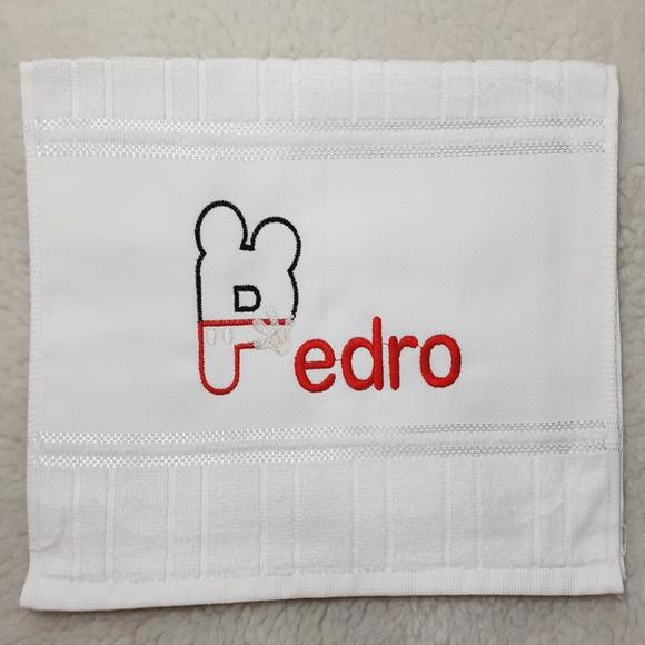 3 Toalhas Bordadas e Personalizadas
