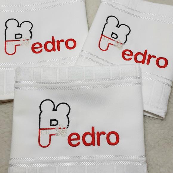 3 Toalhas Bordadas e Personalizadas