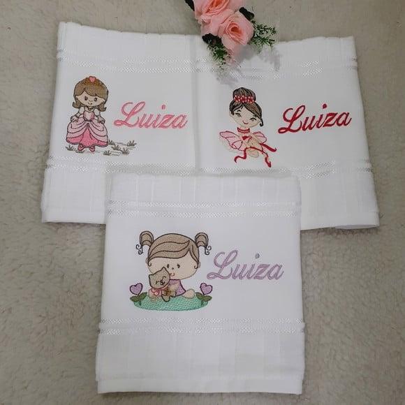 3 Toalhas Escolar Bordada e Personalizada Bonecas