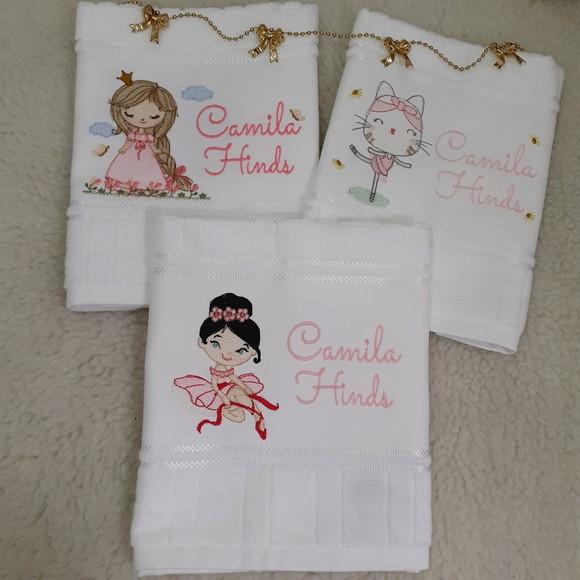 3 Toalhas Escolar Bordada Personalizada