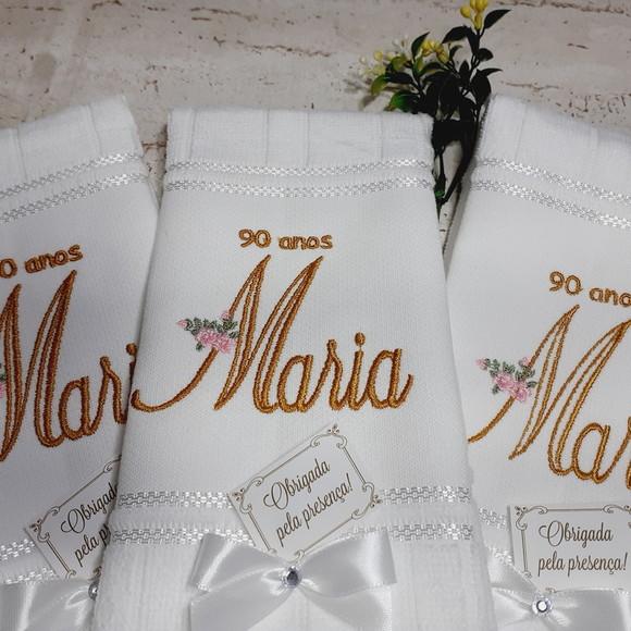 30 Lembranças de Aniversário 80 Anos Toalha Bordada