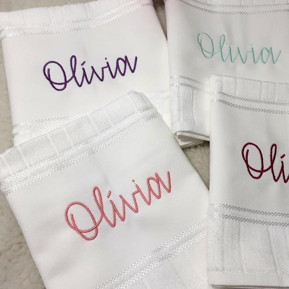 4 Toalhas Escolar Bordada e Personalizada