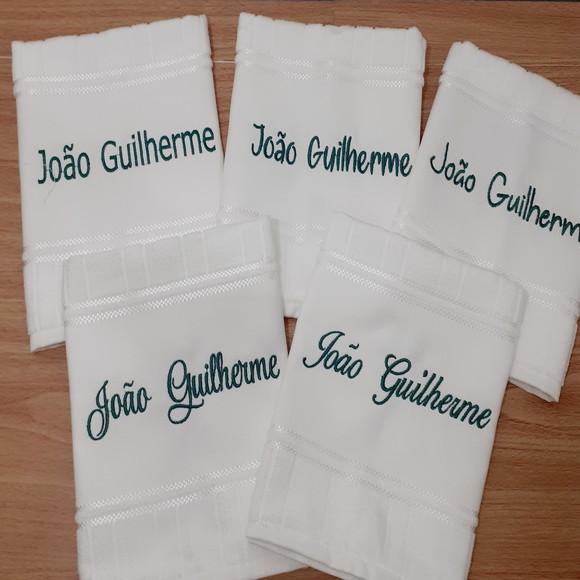 5 Toalhas Escolar Bordada e Personalizada