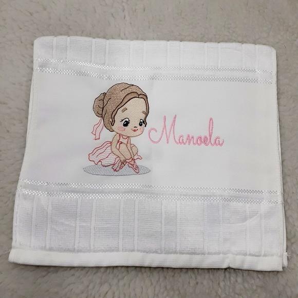 5 Toalhas Escolar Bordada e Personalizada Bailarina