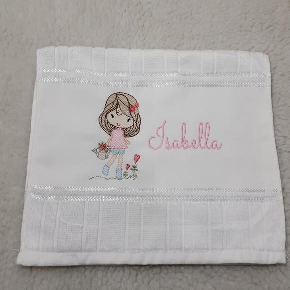 5 Toalhas Escolar Bordada e Personalizada Menina