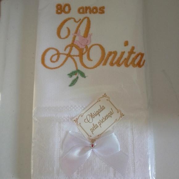 50 Lembranças de Aniversário 80 Anos Toalha Bordada