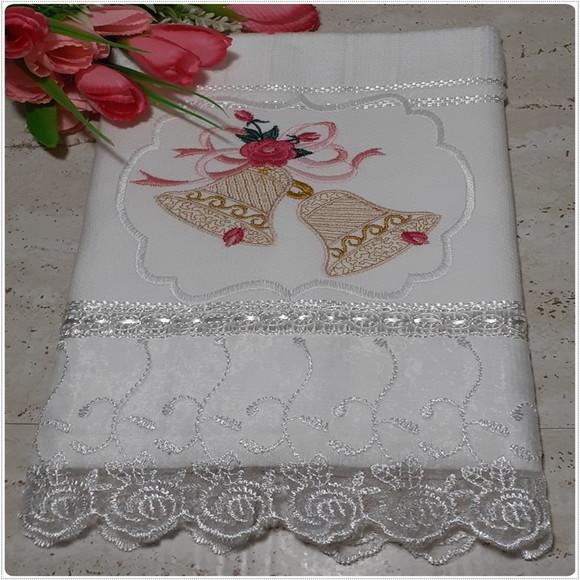 Kit Toalha de Lavabo Bordada e Porta Papel Higiênico Natal