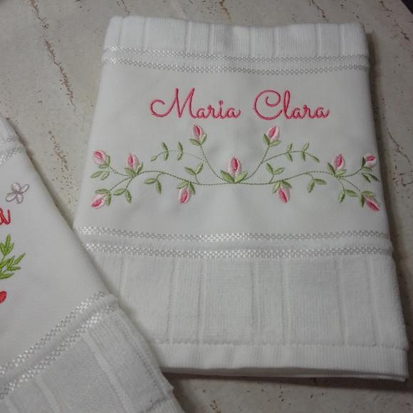 Kit Toalha Escolar Bordada Flores 2 Unidades