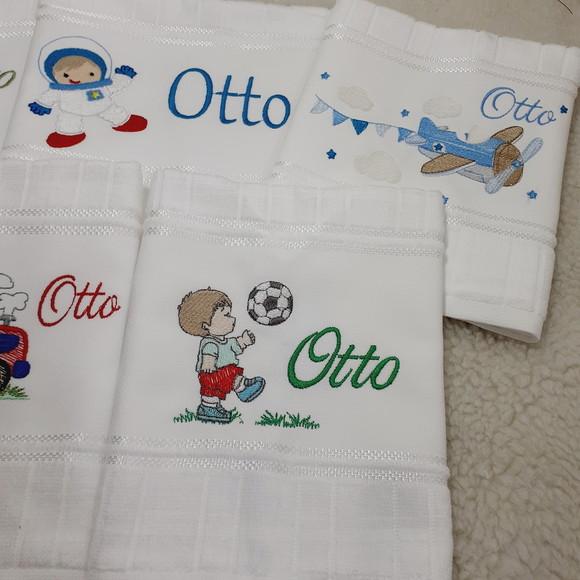 Toalha Bordada Escolar Personalizada 5 Unidades