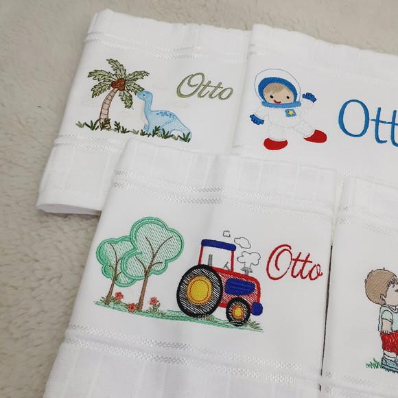 Toalha Bordada Escolar Personalizada 5 Unidades