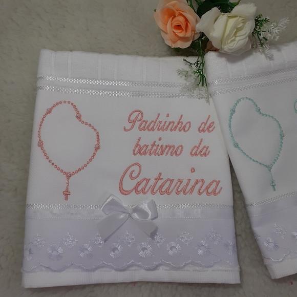 Toalha Bordada para Padrinho e Madrinha de Batismo