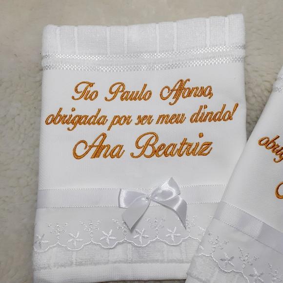 Toalha Bordada para Padrinho e Madrinha de Batismo