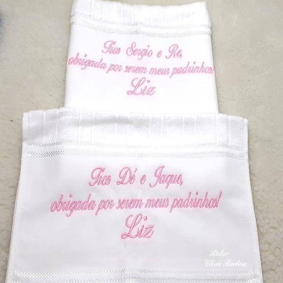 Toalha Bordada para Padrinho e Madrinha de Batismo