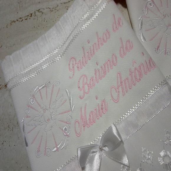 Toalha Bordada para Padrinho e Madrinha de Batismo