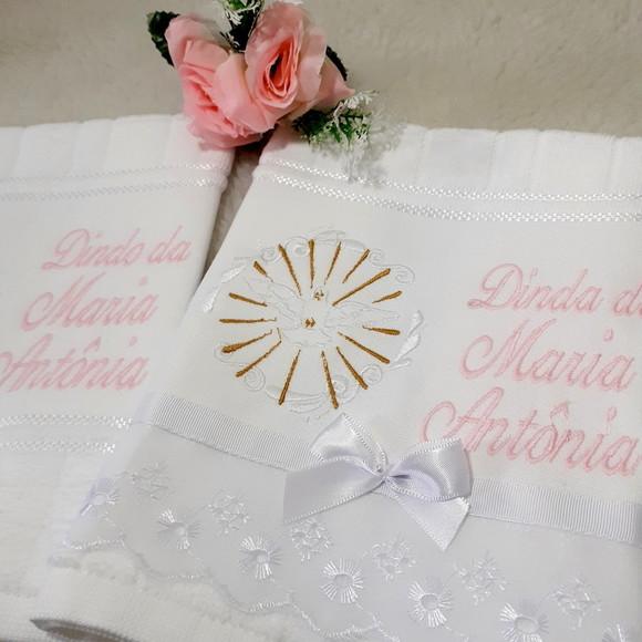 Toalha Bordada para Padrinho e Madrinha de Batismo