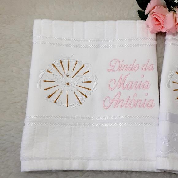 Toalha Bordada para Padrinho e Madrinha de Batismo