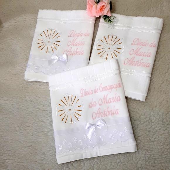 Toalha Bordada para Padrinho e Madrinha de Batismo 3 Peças