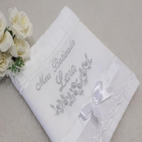 Toalha de Batizado Aveludada Floral Menina