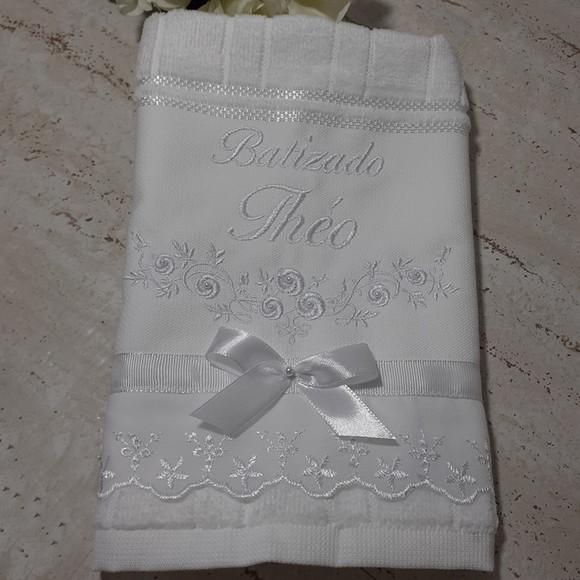 Toalha de Batizado Bordada Personalizada