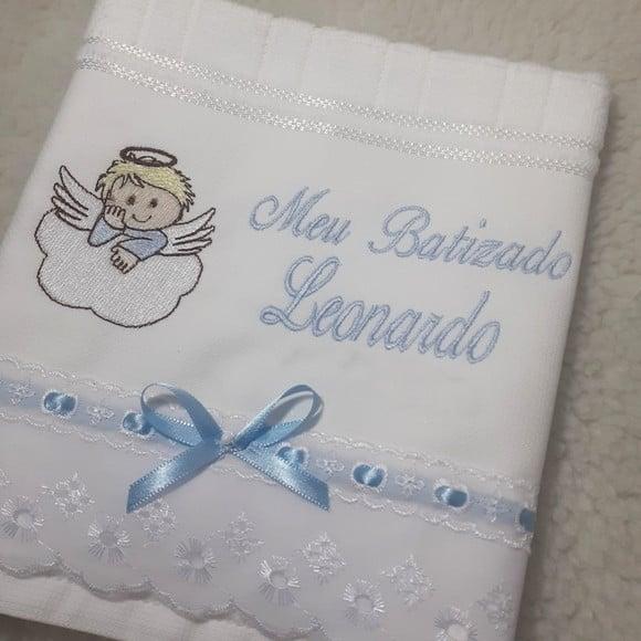 Toalha de Batizado Bordada Personalizada Anjo Menino