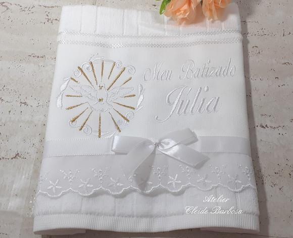 Toalha de Batizado Bordado Pomba Espirito Santo