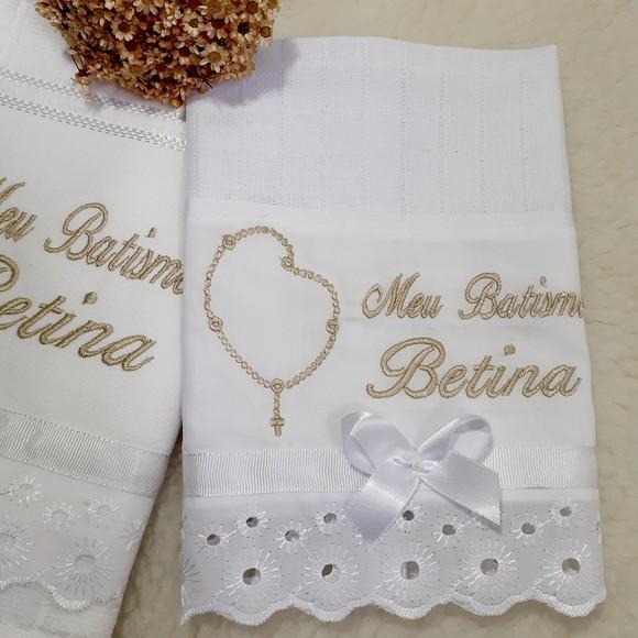 Toalha de Batizado e Fralda de Boca Personalizada