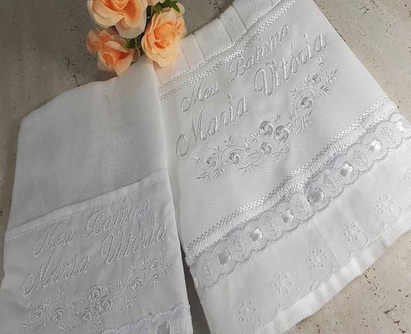 Toalha de Batizado e Fralda de Boca Personalizada