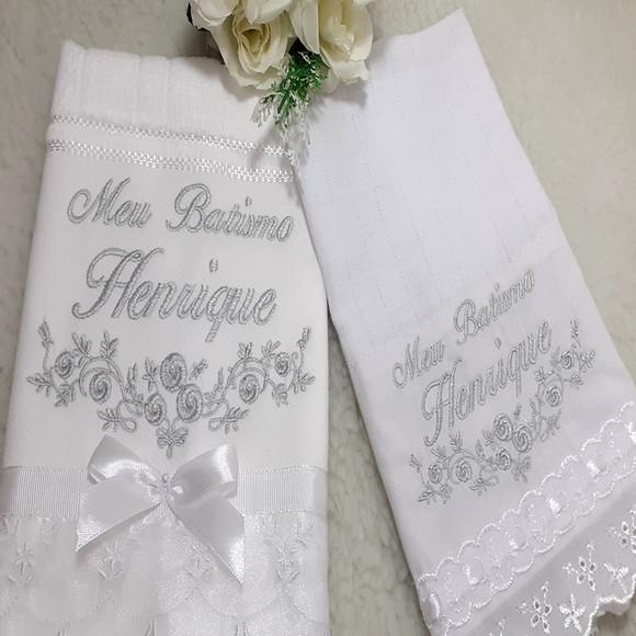 Toalha de Batizado e Fralda de Boca Personalizada