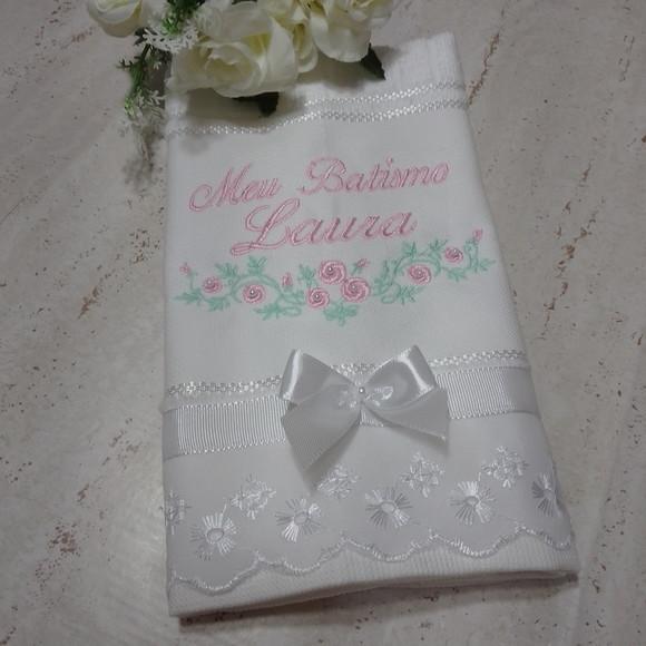 Toalha de Batizado Personalizada Floral Menina