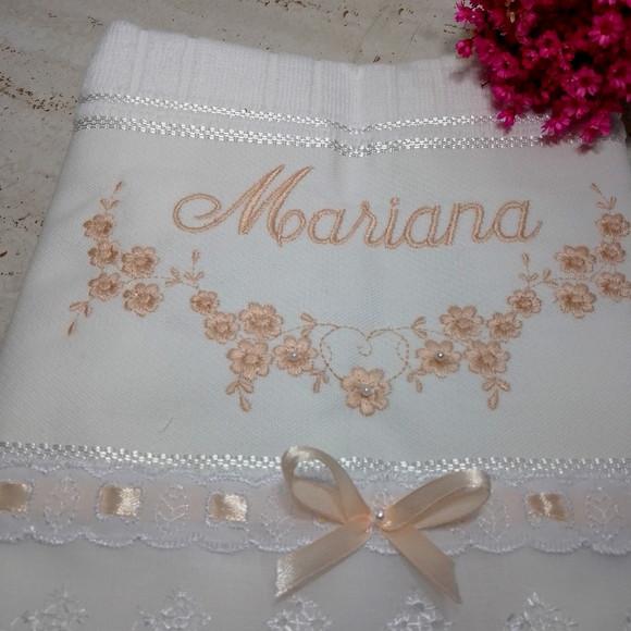Toalha de Batizado Personalizada para Menina