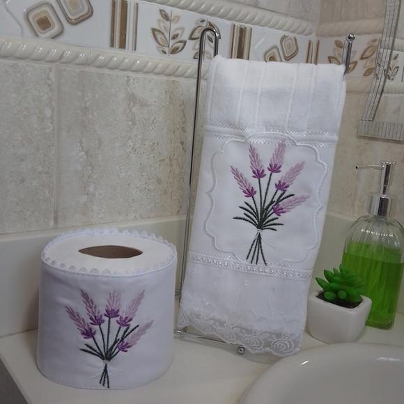 Toalha de Lavabo Bordada e Porta Papel Higiênico Lavandas