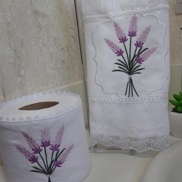 Toalha de Lavabo Bordada e Porta Papel Higiênico Lavandas