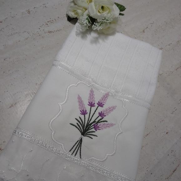 Toalha de Rosto Aveludada Bordada Lavanda