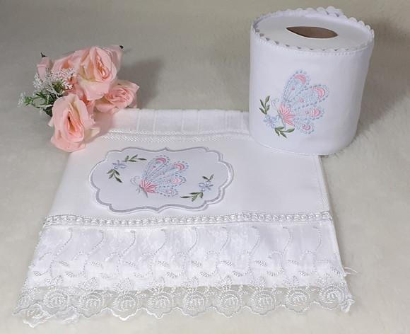Toalha de Rosto Bordada e Porta Papel Higiênico