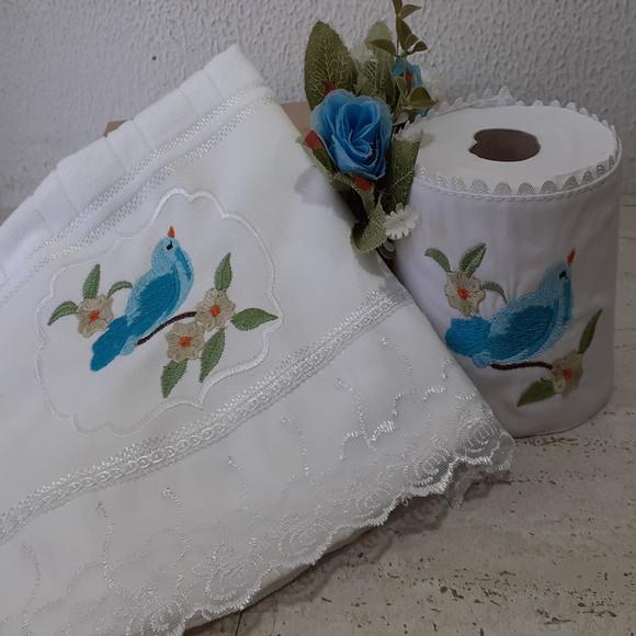 Toalha de Rosto Bordada e Porta Papel Higiênico Pássaro