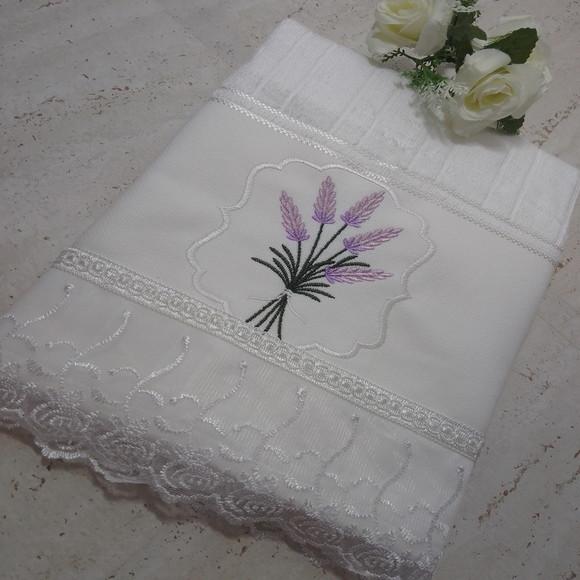 Toalha de Rosto Bordada Lavanda