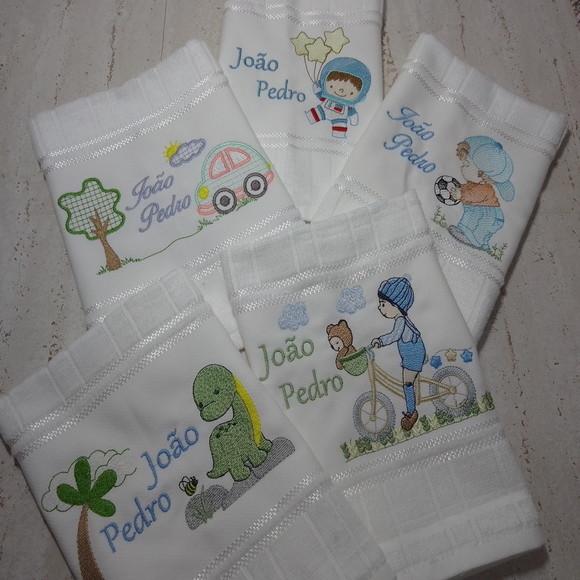 Toalha Escolar Bordada e Personalizada 5 Unidades