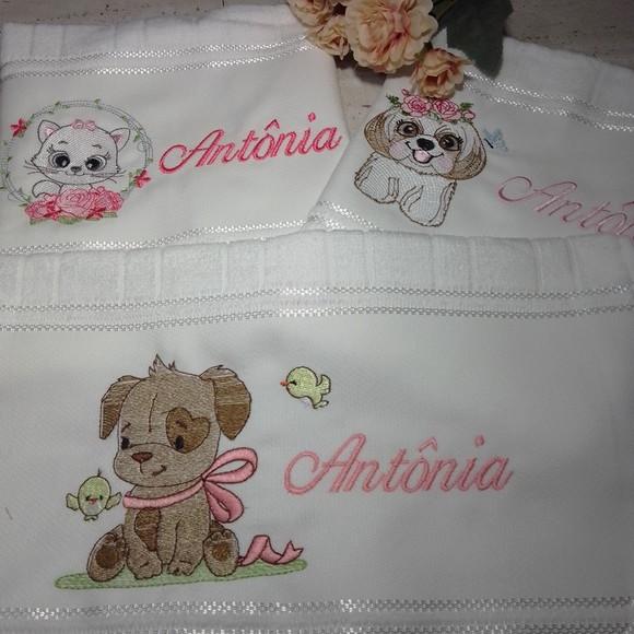 Toalha Escolar Bordada Personalizada Cachorrinho 3 Unidades