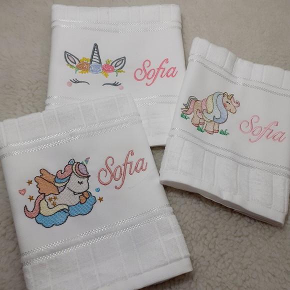 Toalha Escolar Bordada Personalizada Unicórnio Kit 8 Peças