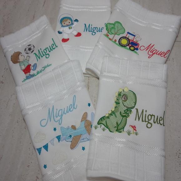 Toalha Escolar Personalizada Dinossauro 5 Unidades