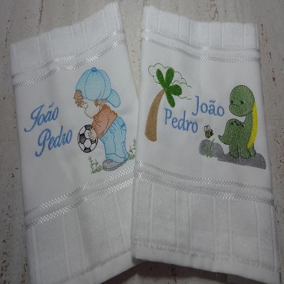 Toalha para Creche Bordada 2 Unidades