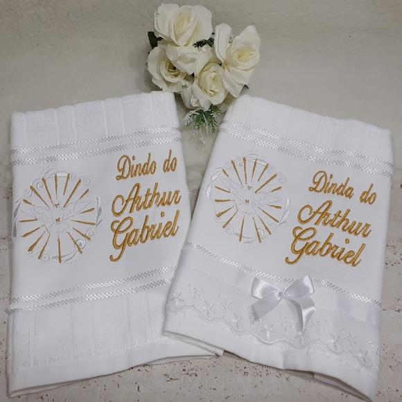 Toalhas Bordadas para Padrinhos de Batismo