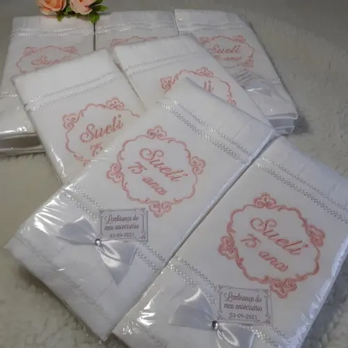 10 Lembranças Aniversário Toalha Personalizada 75 Anos